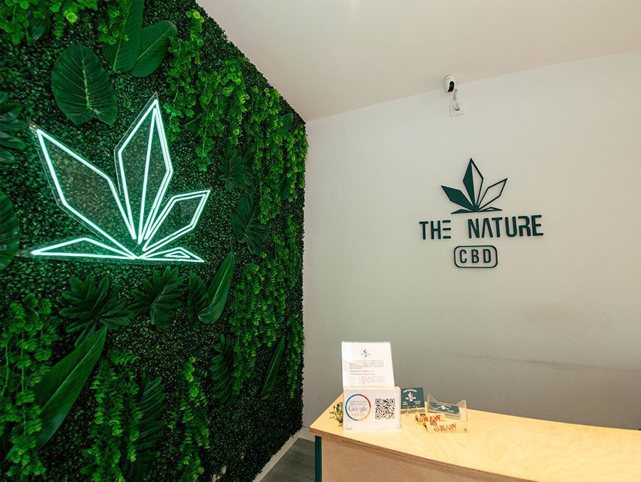 Foto-del-loca-TheNatureCBD-Ibiza-2-05